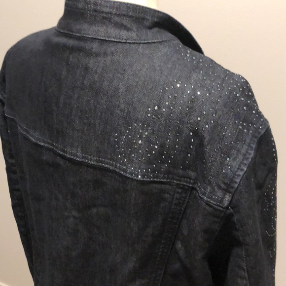 Chico’s Platinum Jean Jacket Rhinestone Embellished Size Large - Picture 8 of 16